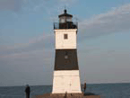 Erie North Pierhead Lighthouse